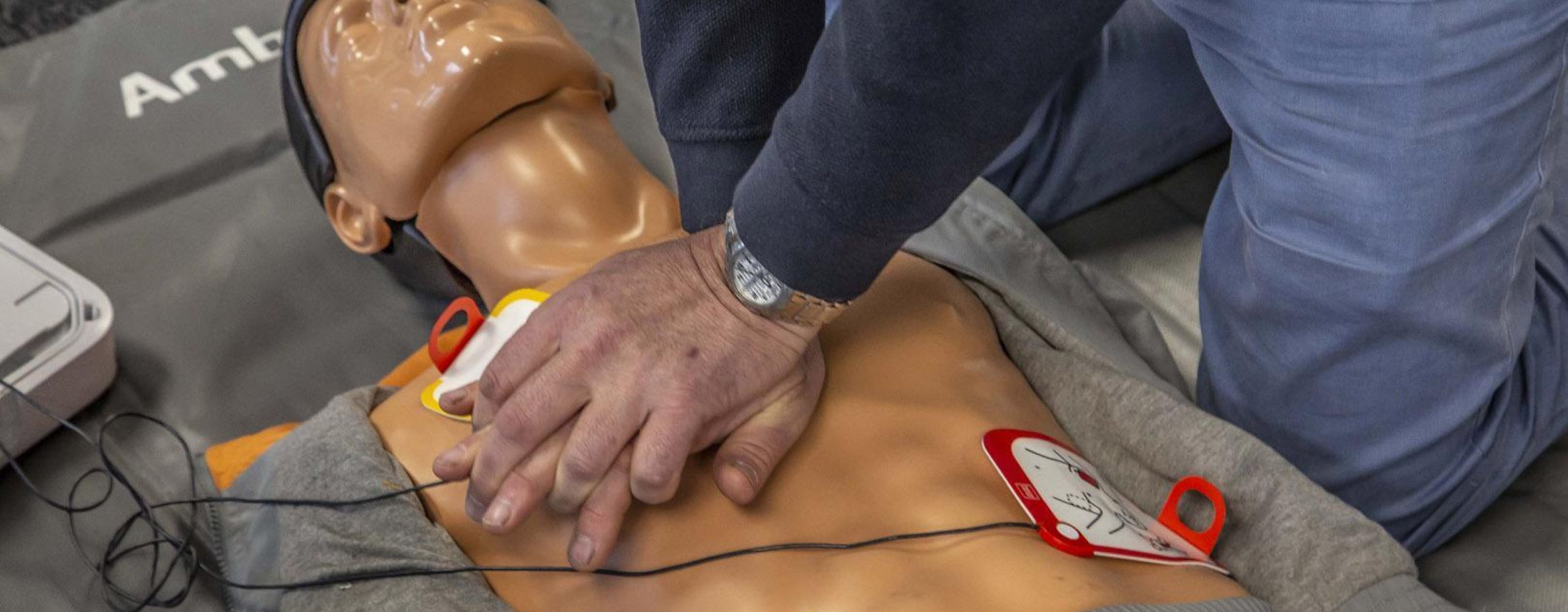 Waarom iedereen een reanimatiecursus zou moeten volgen